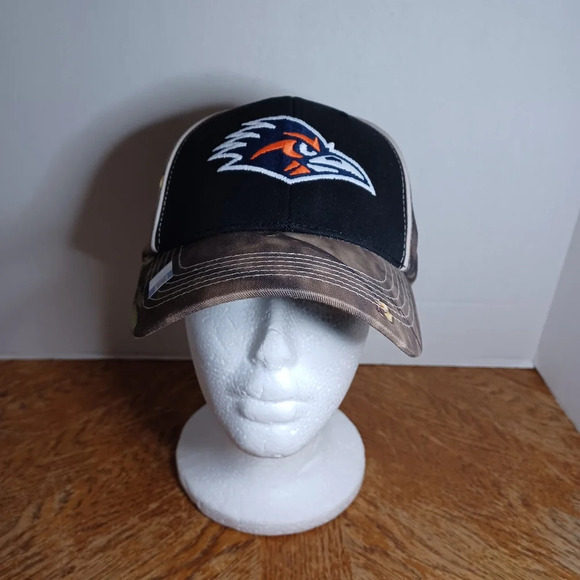 New UTSA Road Runners Mossy Oak Camo Strapback Hat Cap NCAA Black San Antonio. - Picture 1 of 7